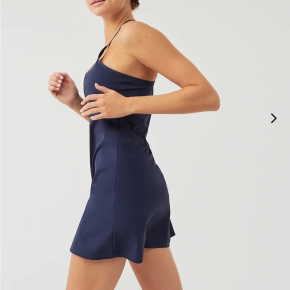 Outdoor Voices ICONIC Exercise Dress in Navy. - Picture 5 of 5